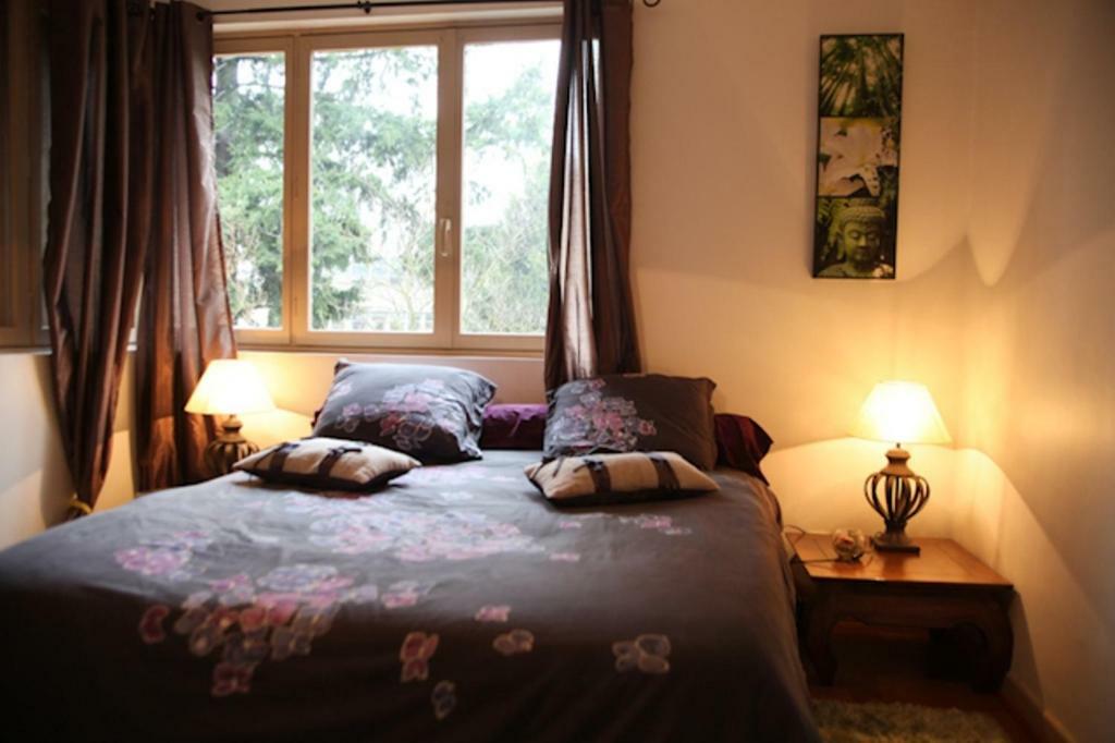Villa Castel Maison-Table D'Hotes & Jardin-Refuge De Biodiversite Rillieux-la-Pape ภายนอก รูปภาพ